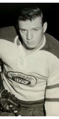 Earl Johnson, Canadian ice hockey player (Detroit Red Wings)., dies at age 83